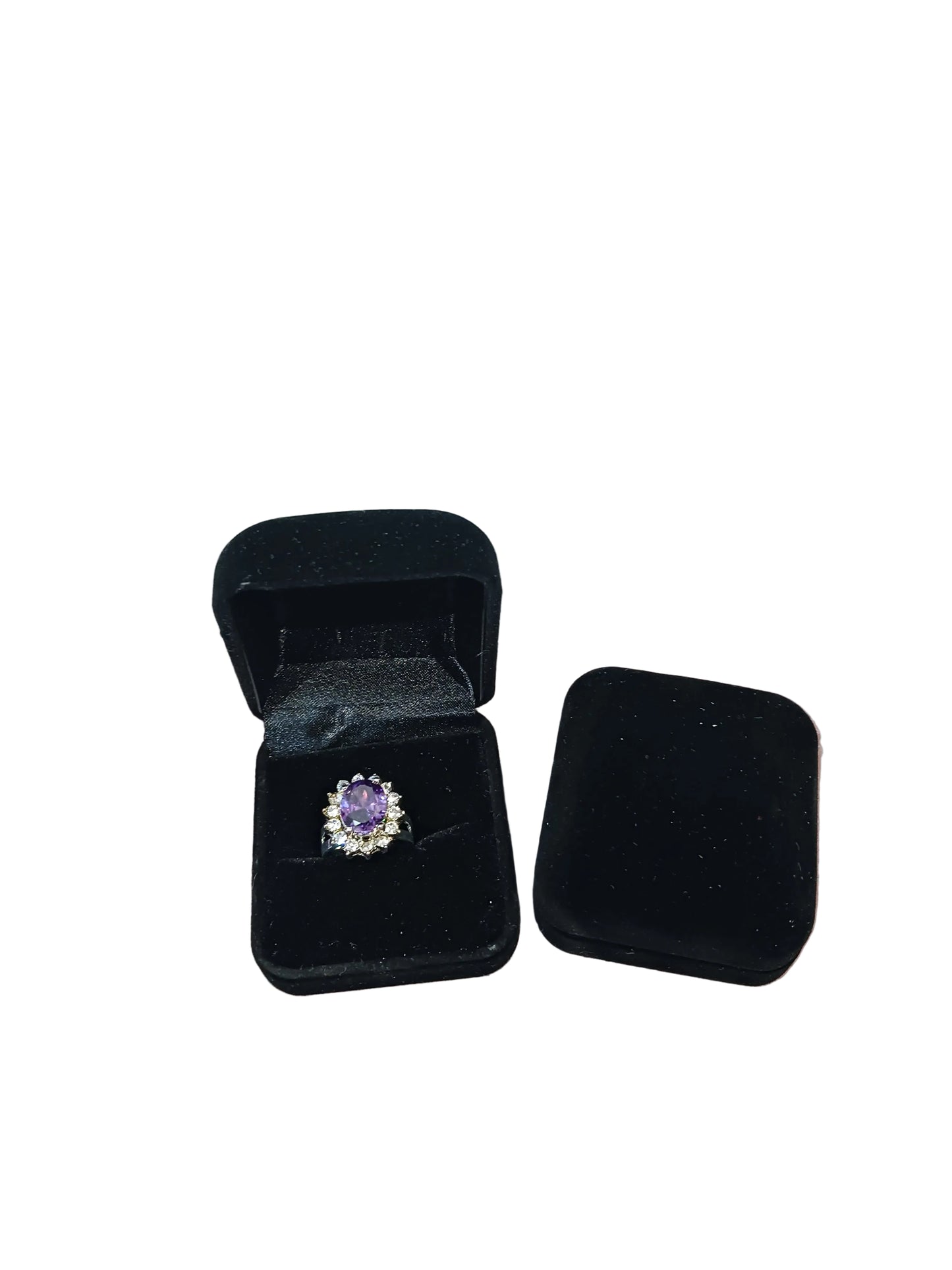 Fancy Ring in Black Velvet Box