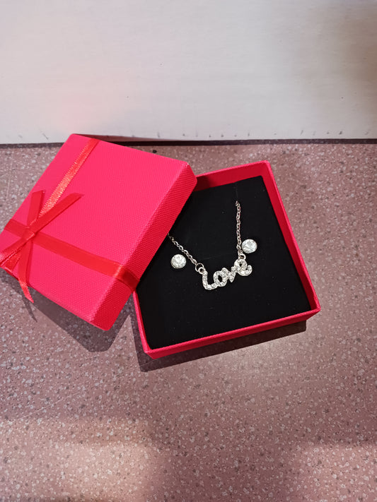 Love Jewelry Set